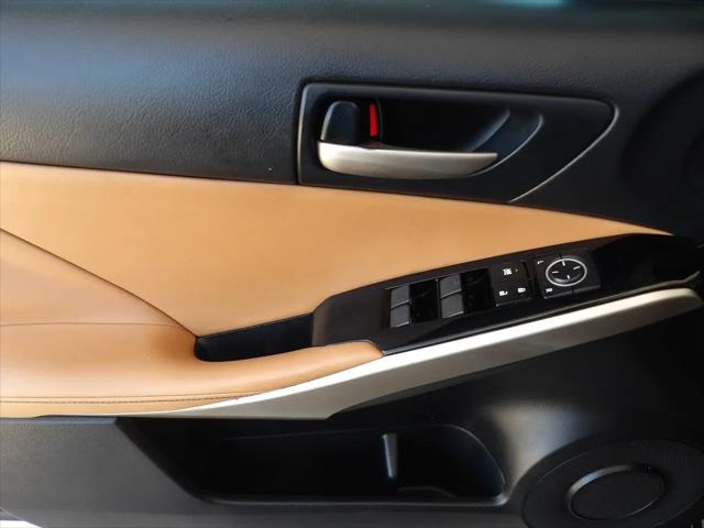 2017 Lexus IS 200t IS Turbo