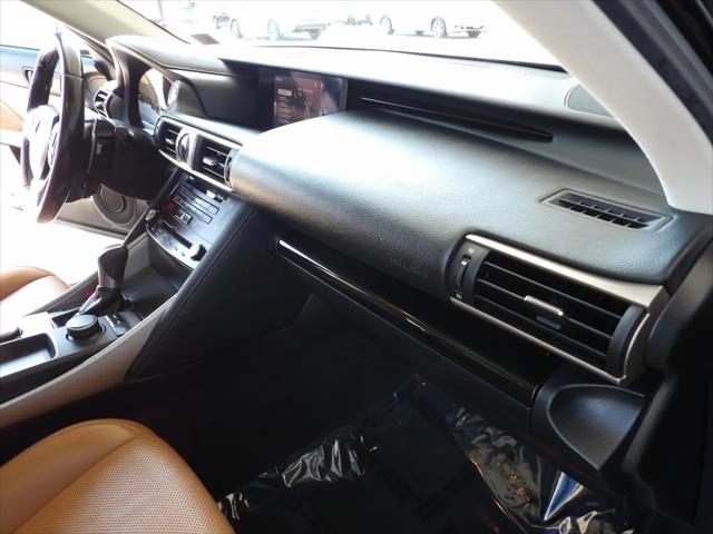 2017 Lexus IS 200t IS Turbo
