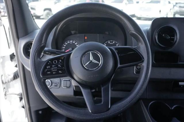 2020 Mercedes-Benz Sprinter 1500 Standard Roof I4