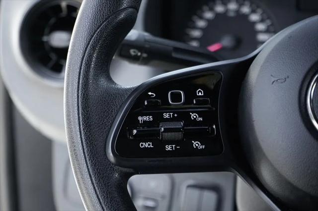 2020 Mercedes-Benz Sprinter 1500 Standard Roof I4