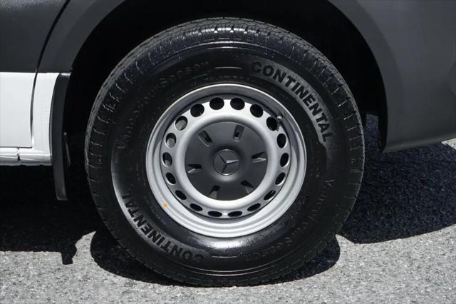 2020 Mercedes-Benz Sprinter 1500 Standard Roof I4