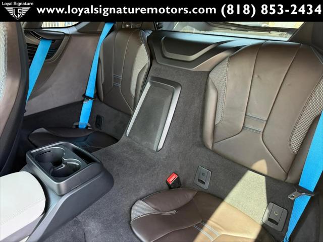2016 BMW i8 2dr Cpe