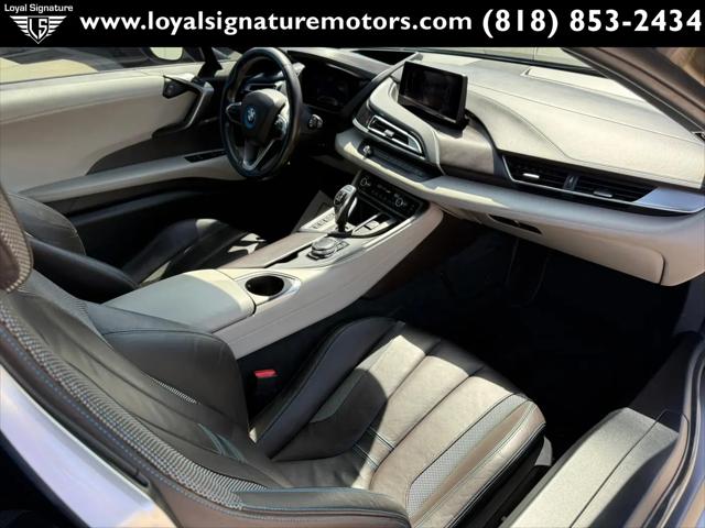 2016 BMW i8 2dr Cpe