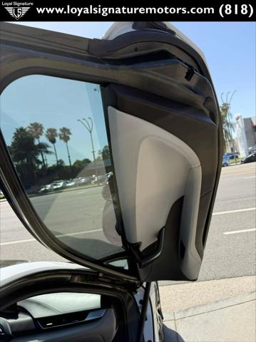 2016 BMW i8 2dr Cpe