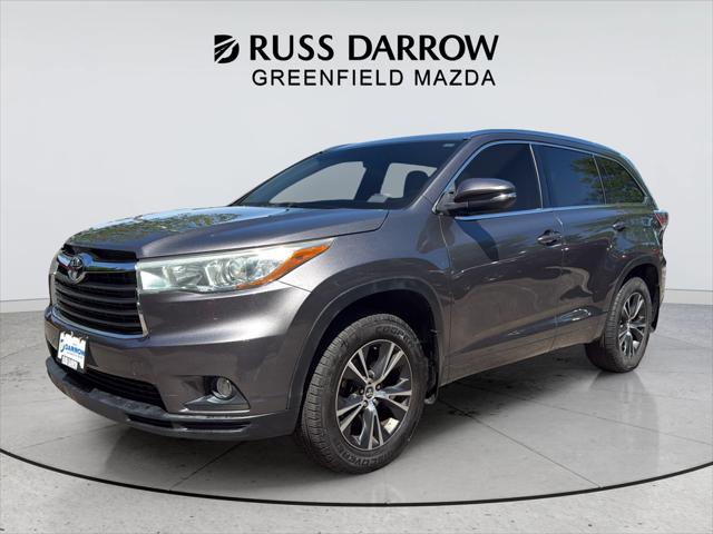 2016 Toyota Highlander XLE V6 for sale in Greenfield, WI