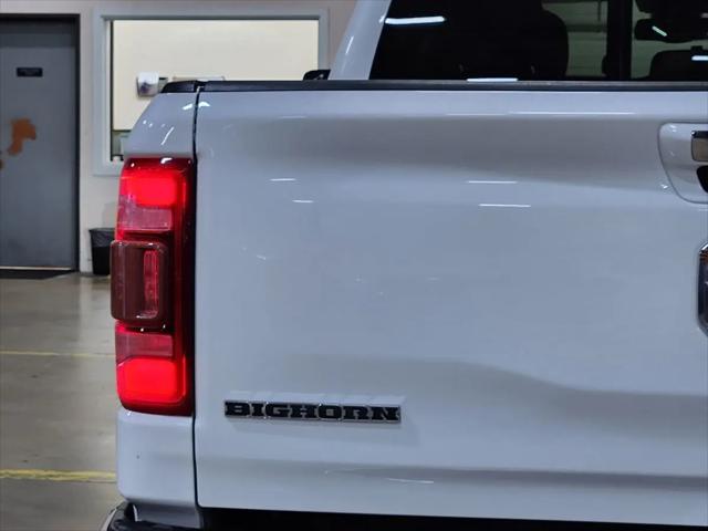 2019 Ram 1500 Big Horn/Lone Star Crew Cab 4x2 5'7" Box