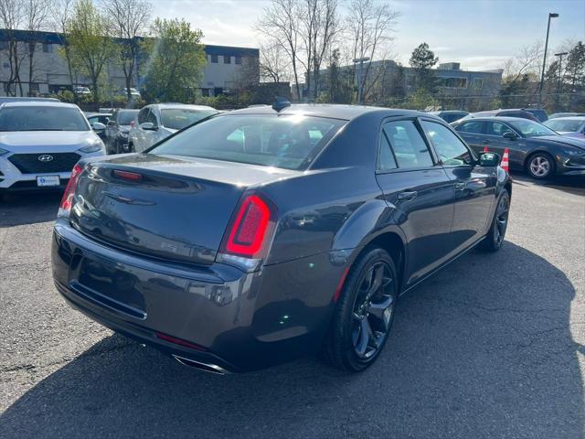 2021 Chrysler 300 300S