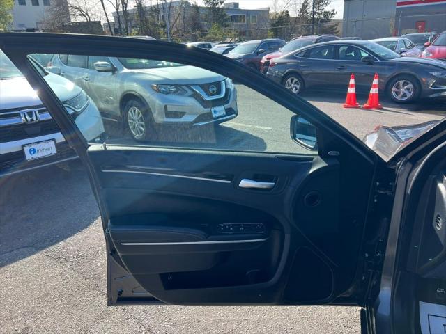 2021 Chrysler 300 300S