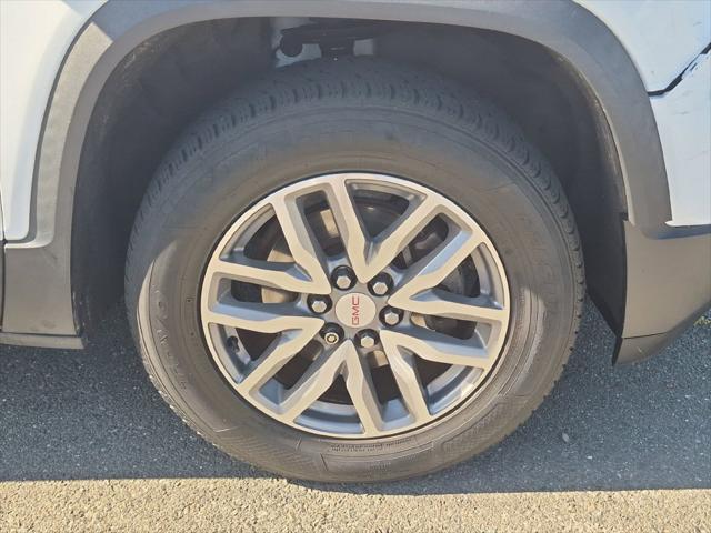 2017 GMC Acadia SLE-2
