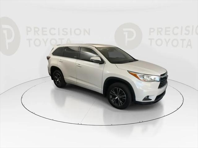2016 Toyota Highlander XLE V6