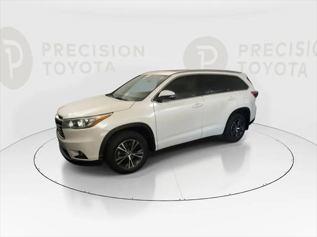 2016 Toyota Highlander XLE V6