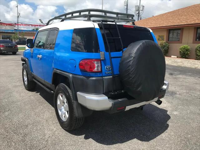 2007 Toyota FJ Cruiser 2WD 4dr Auto (Natl)
