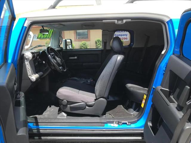 2007 Toyota FJ Cruiser 2WD 4dr Auto (Natl)