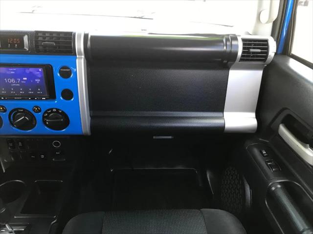 2007 Toyota FJ Cruiser 2WD 4dr Auto (Natl)