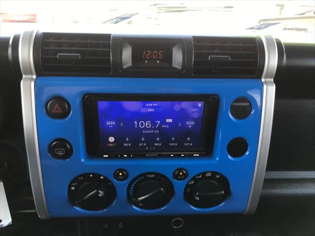 2007 Toyota FJ Cruiser 2WD 4dr Auto (Natl)