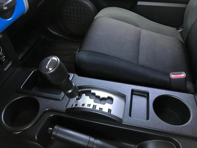 2007 Toyota FJ Cruiser 2WD 4dr Auto (Natl)