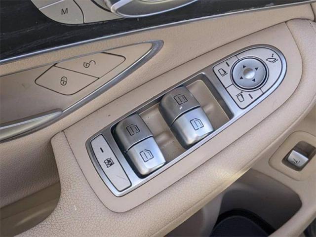 2018 Mercedes-Benz GLC GLC 300