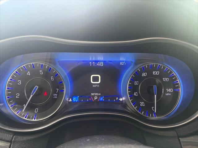 2021 Chrysler 300 Touring L
