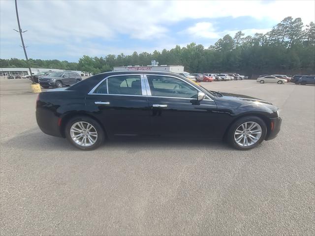 2018 Chrysler 300 Touring