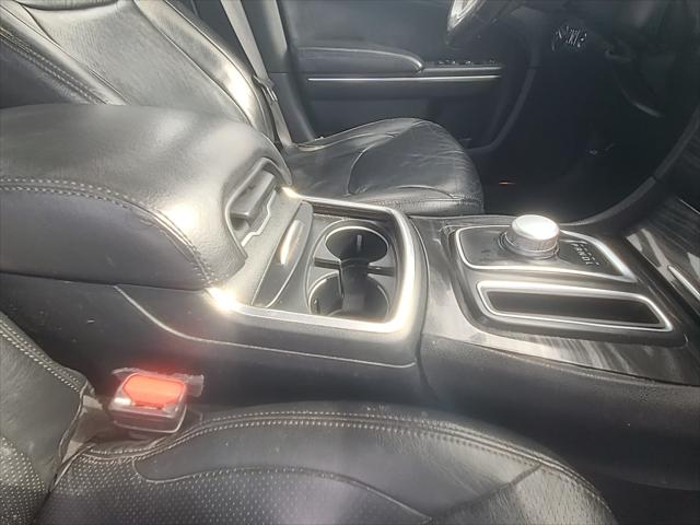 2018 Chrysler 300 Touring