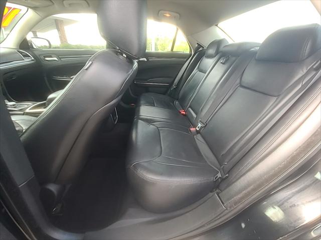2018 Chrysler 300 Touring
