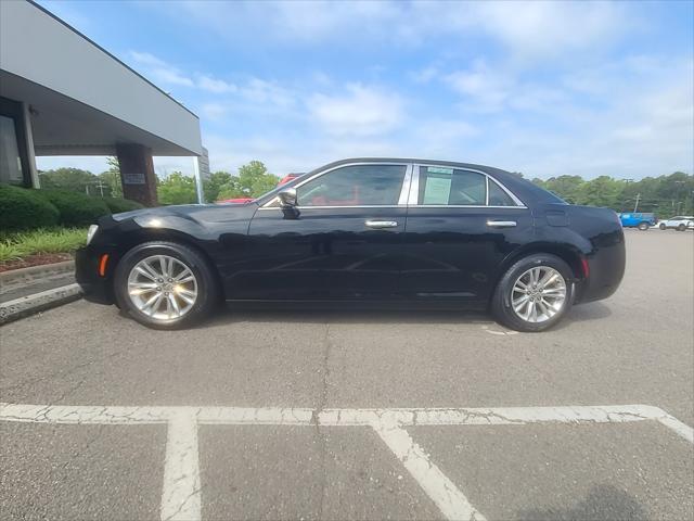2018 Chrysler 300 Touring