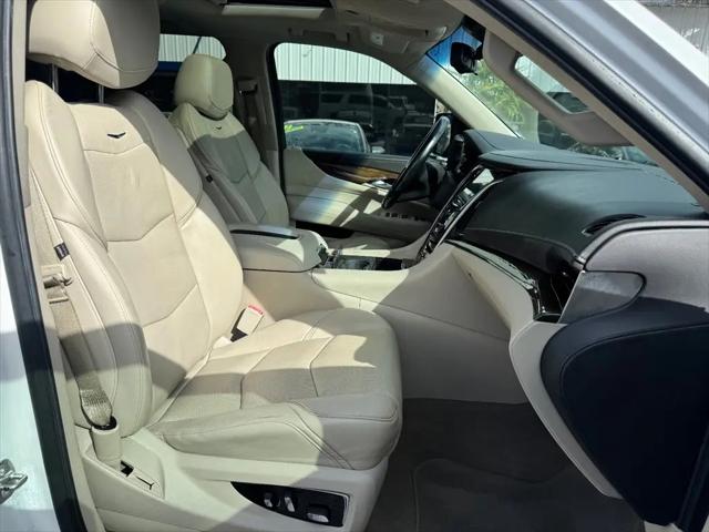 2019 Cadillac Escalade ESV Luxury