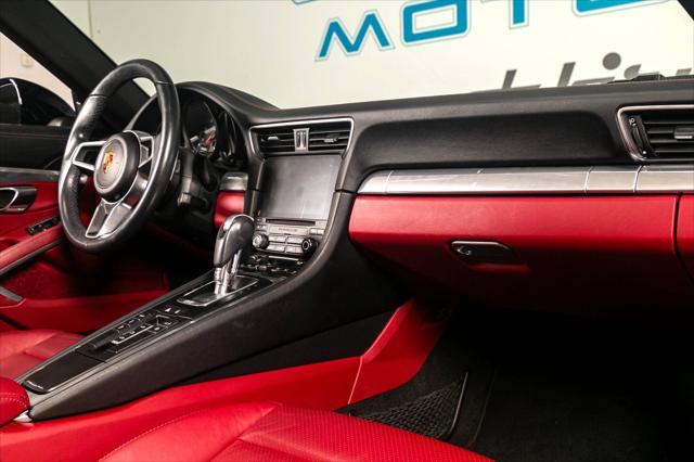 2017 Porsche 911 Carrera