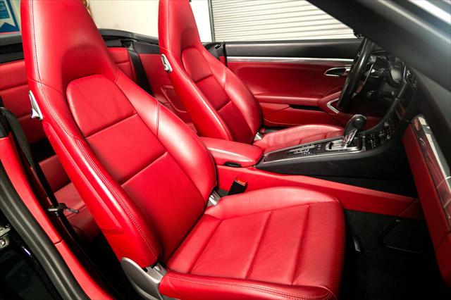 2017 Porsche 911 Carrera