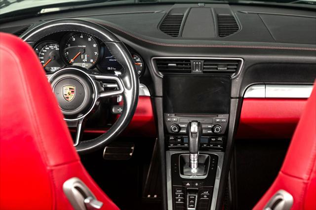 2017 Porsche 911 Carrera