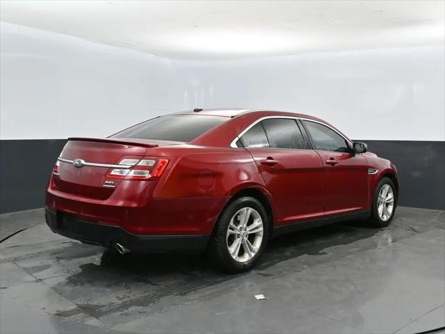 2015 Ford Taurus SEL