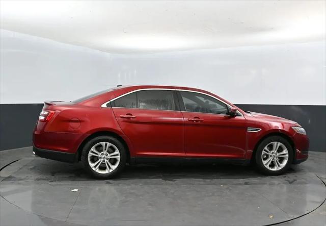 2015 Ford Taurus SEL
