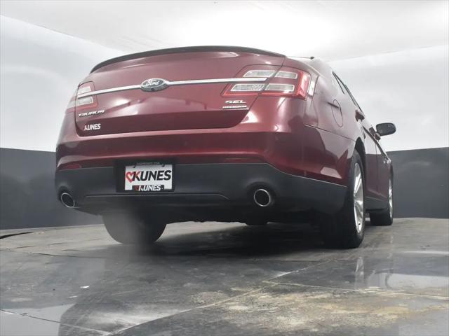 2015 Ford Taurus SEL