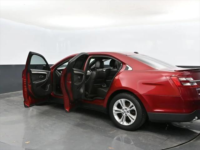 2015 Ford Taurus SEL