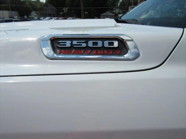 2020 Ram 3500 Tradesman Crew Cab 4x4 64 Box