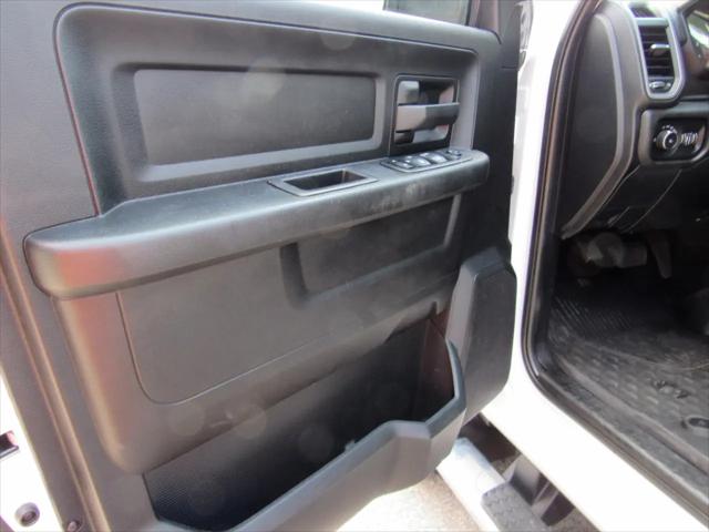 2020 Ram 3500 Tradesman Crew Cab 4x4 64 Box