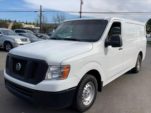 2016 Nissan 1500 S V6