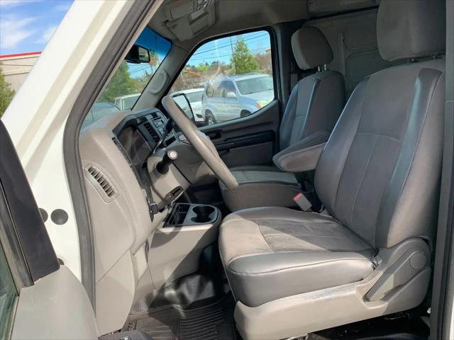 2016 Nissan 1500 S V6