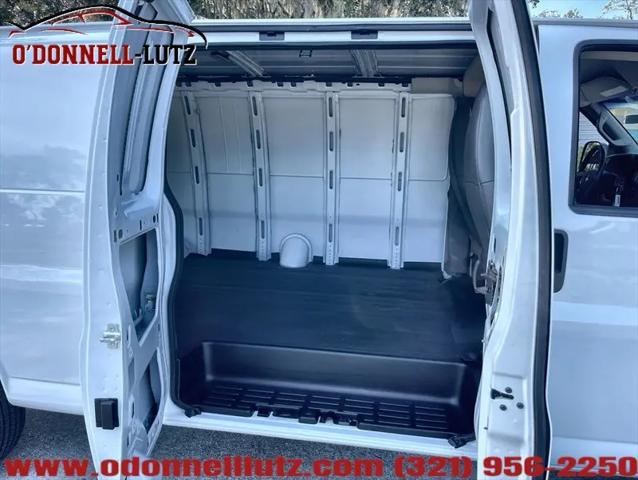2021 Chevrolet Express Cargo Van RWD 2500 Extended Wheelbase WT