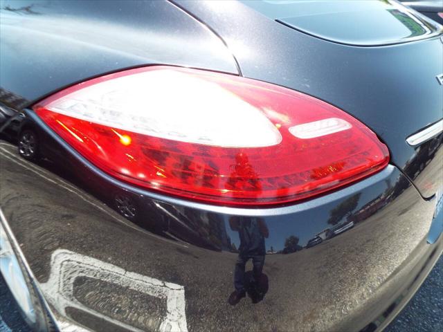 2010 Porsche Panamera 4S