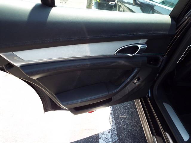 2010 Porsche Panamera 4S