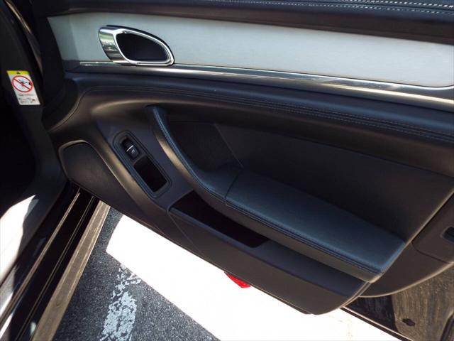 2010 Porsche Panamera 4S
