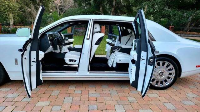 2019 Rolls-Royce Phantom Extended Wheelbase Sedan