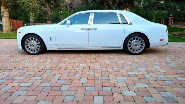 2019 Rolls-Royce Phantom Extended Wheelbase Sedan