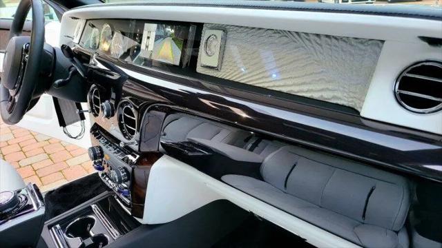 2019 Rolls-Royce Phantom Extended Wheelbase Sedan