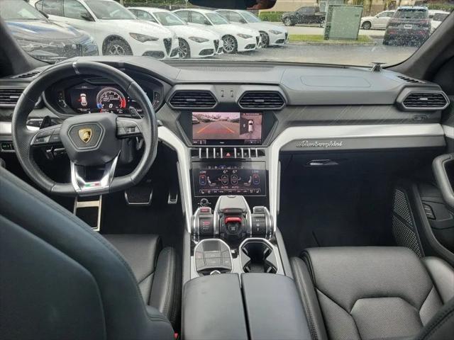2019 Lamborghini Urus AWD