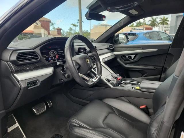 2019 Lamborghini Urus AWD