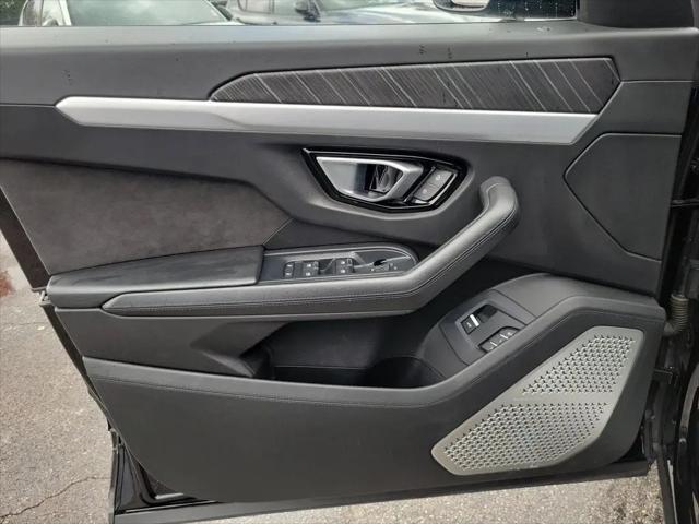 2019 Lamborghini Urus AWD
