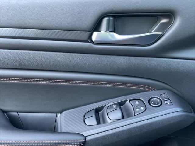 2021 Nissan Altima SR FWD