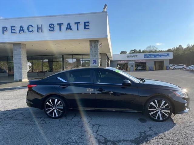 2021 Nissan Altima SR FWD